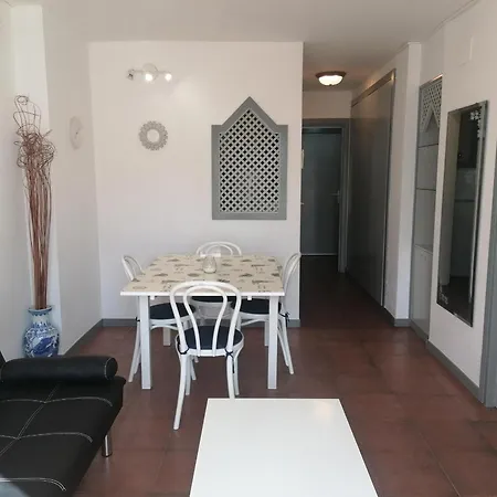 Con Piscina Y Terraza Cerca De La Playa De La Rubina, Wi-fi Y Climatizacion. - Es-258-34 Roses